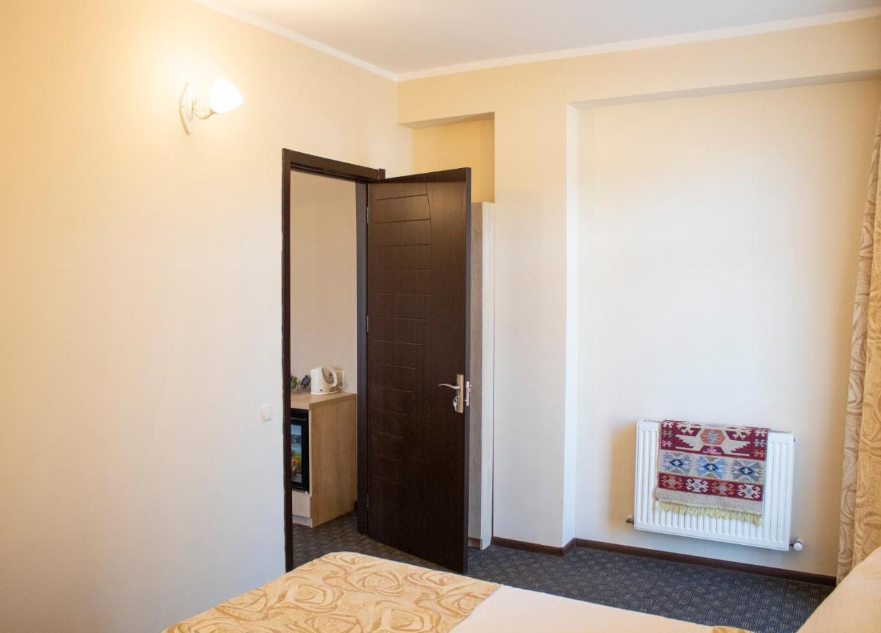 Degustarium Hotel Тбилиси Экстерьер фото